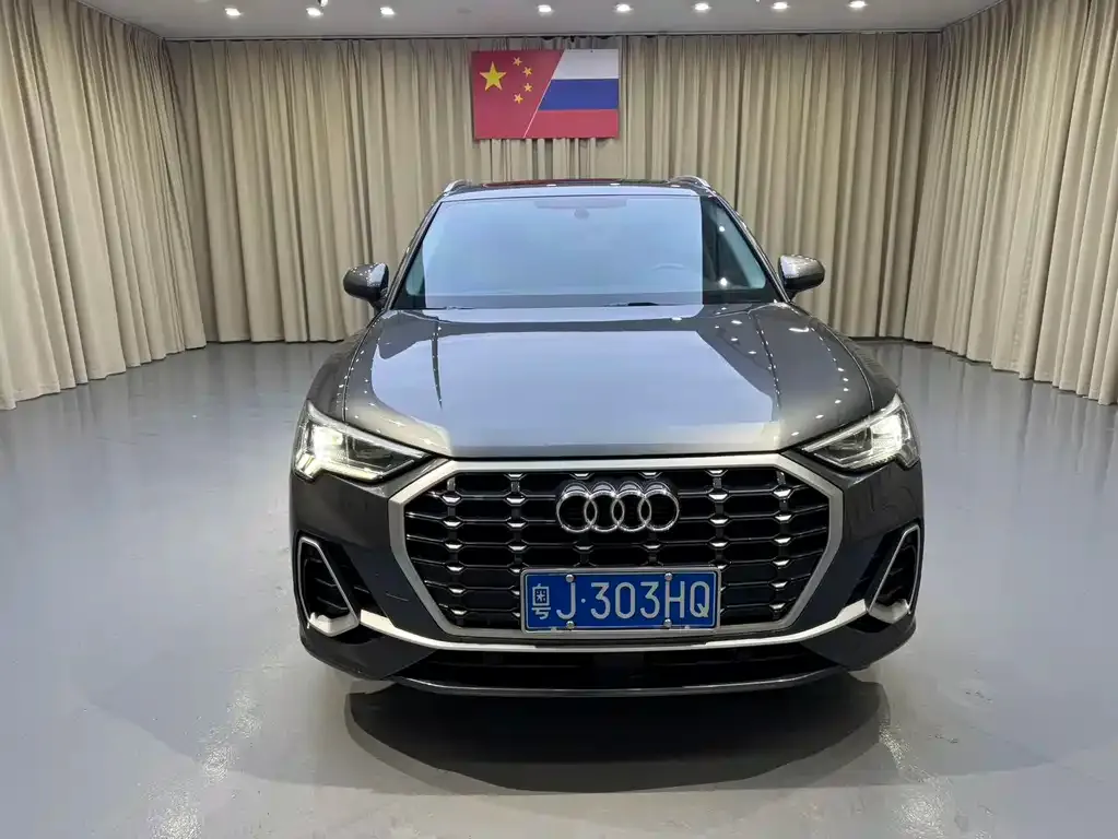Audi Q3 — фото 3