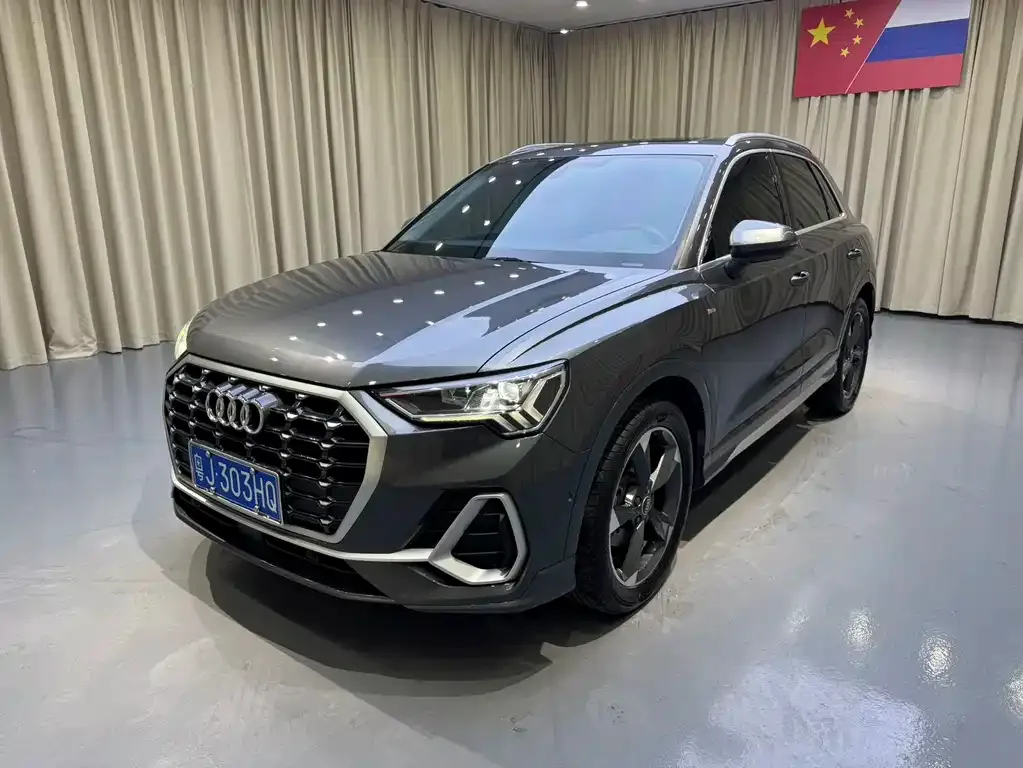 Audi Q3 — фото 5