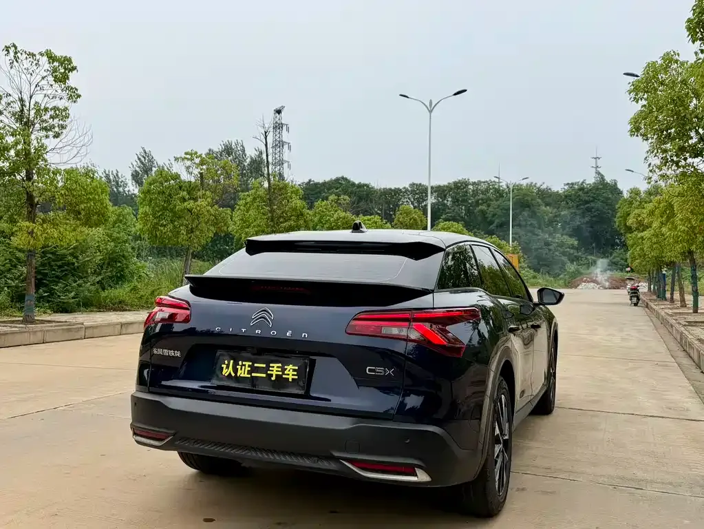 Citroen C5 X 2025 из CN, фото 4