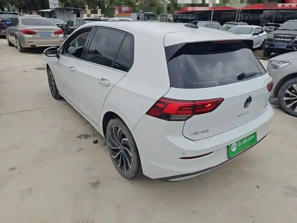 Volkswagen Golf 2021 из CN, фото 2
