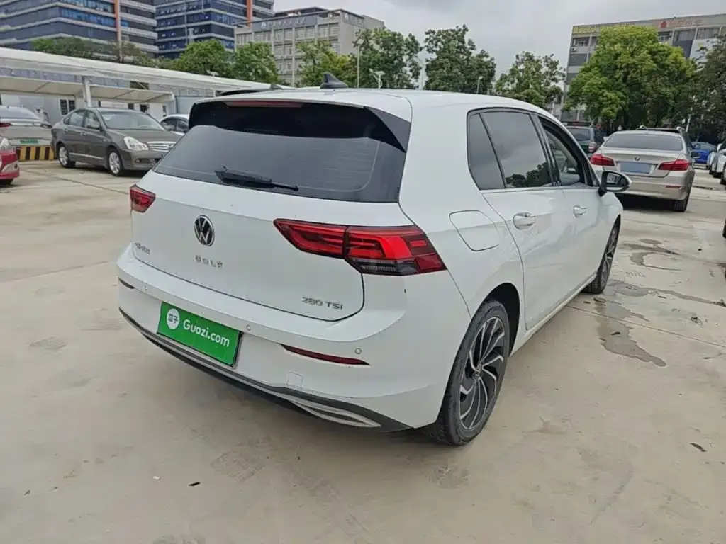 Volkswagen Golf 2021 из CN, фото 5