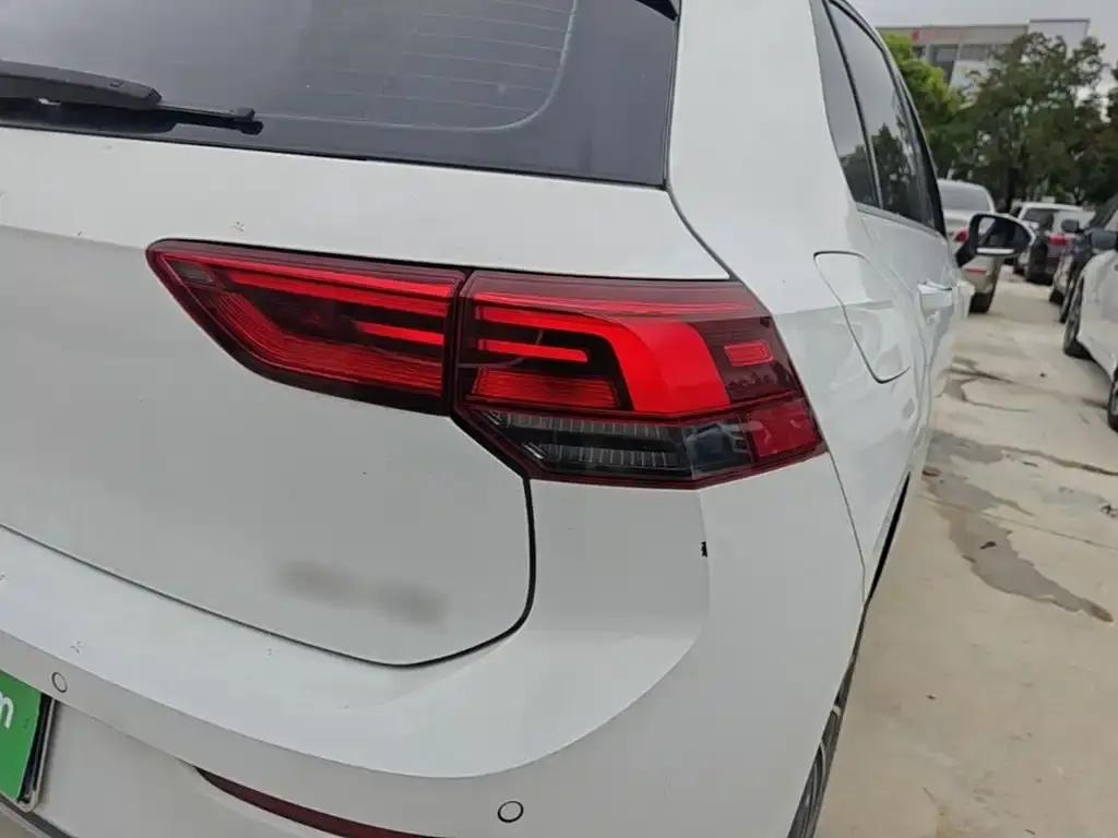 Volkswagen Golf 2021 из CN, фото 4