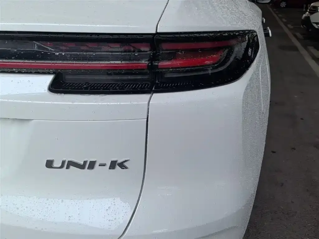 Changan UNI-K iDD 2025 из CN, фото 3