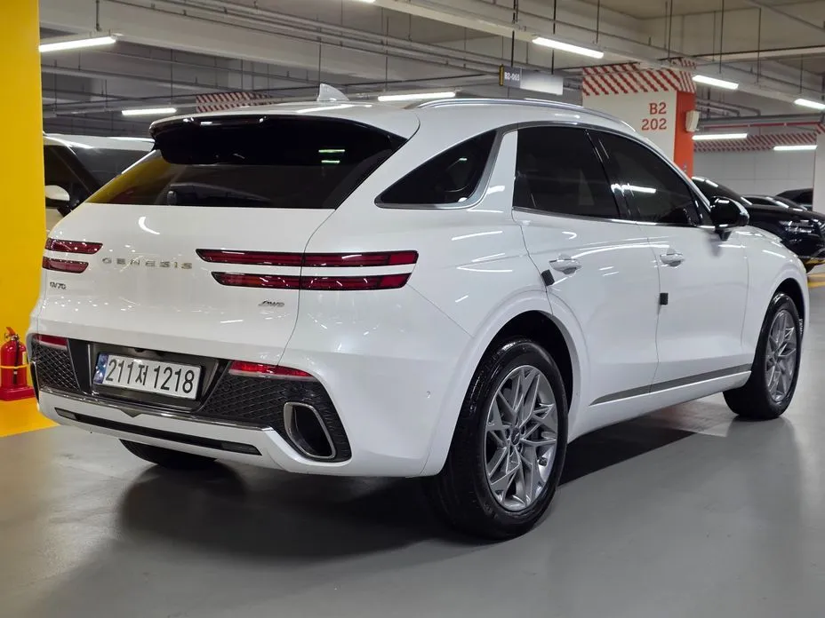 Genesis GV70 2023 из KR, фото 6