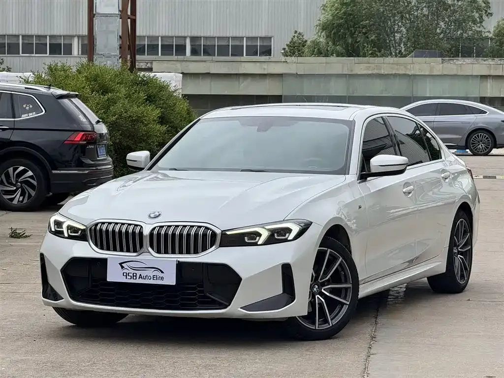 BMW 3 Series — фото 1