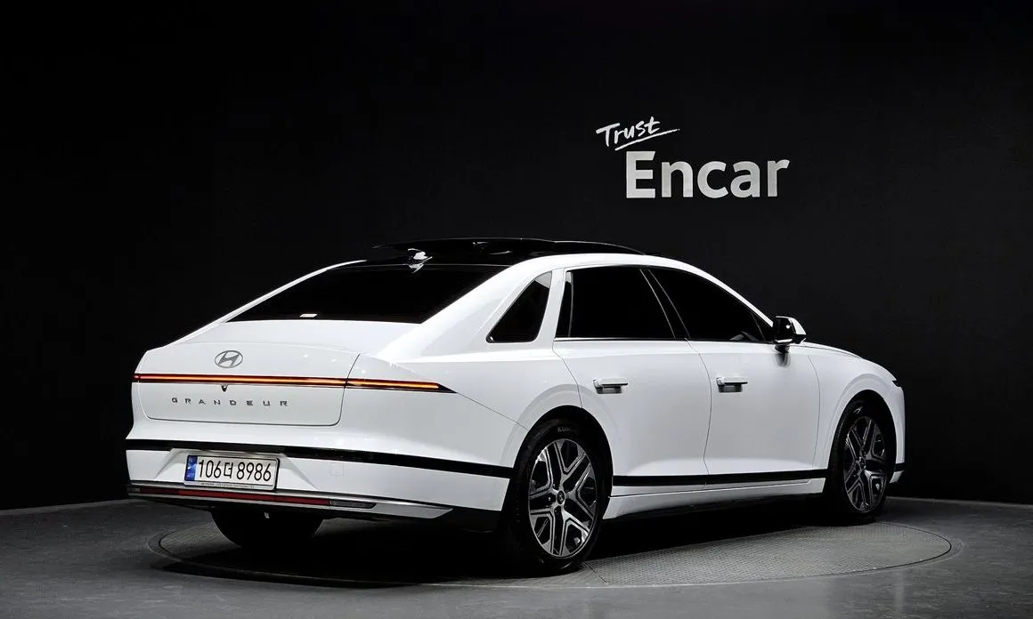 Hyundai Grandeur 2023 из KR, фото 9