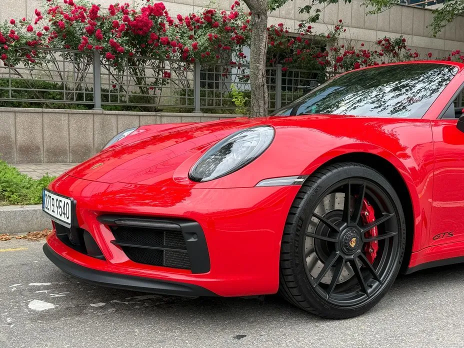 Porsche 911 2024 из KR, фото 10