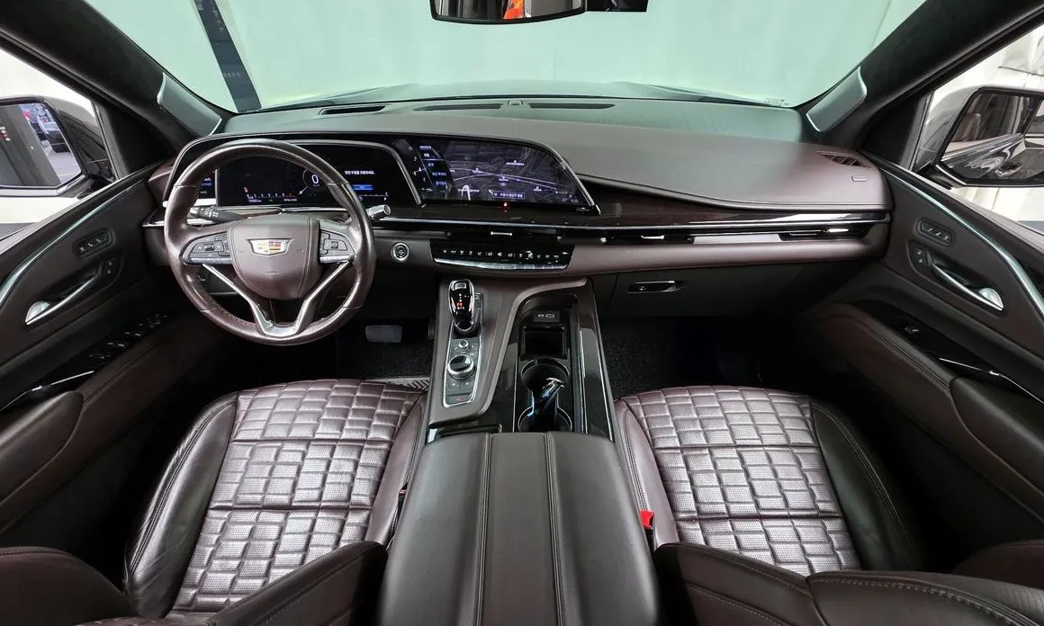 Cadillac Escalade 2021 из KR, фото 10