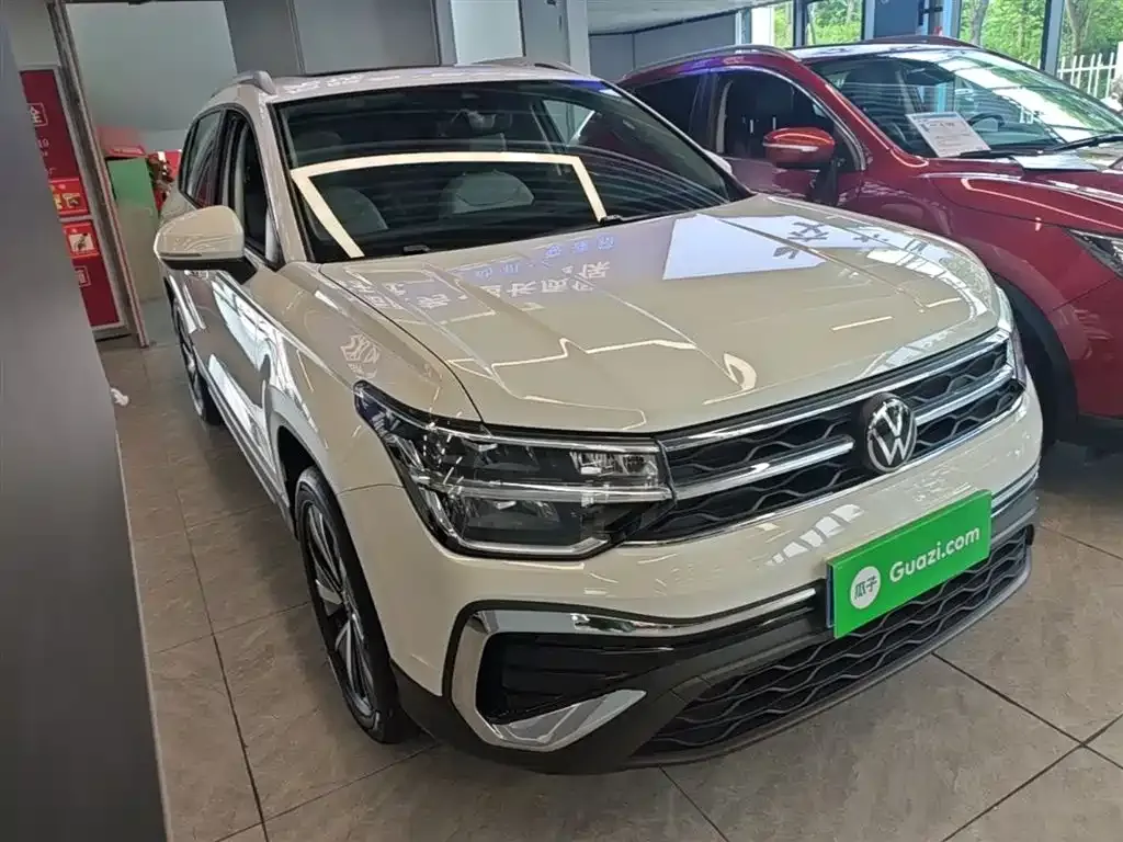 Volkswagen Tharu — фото 2