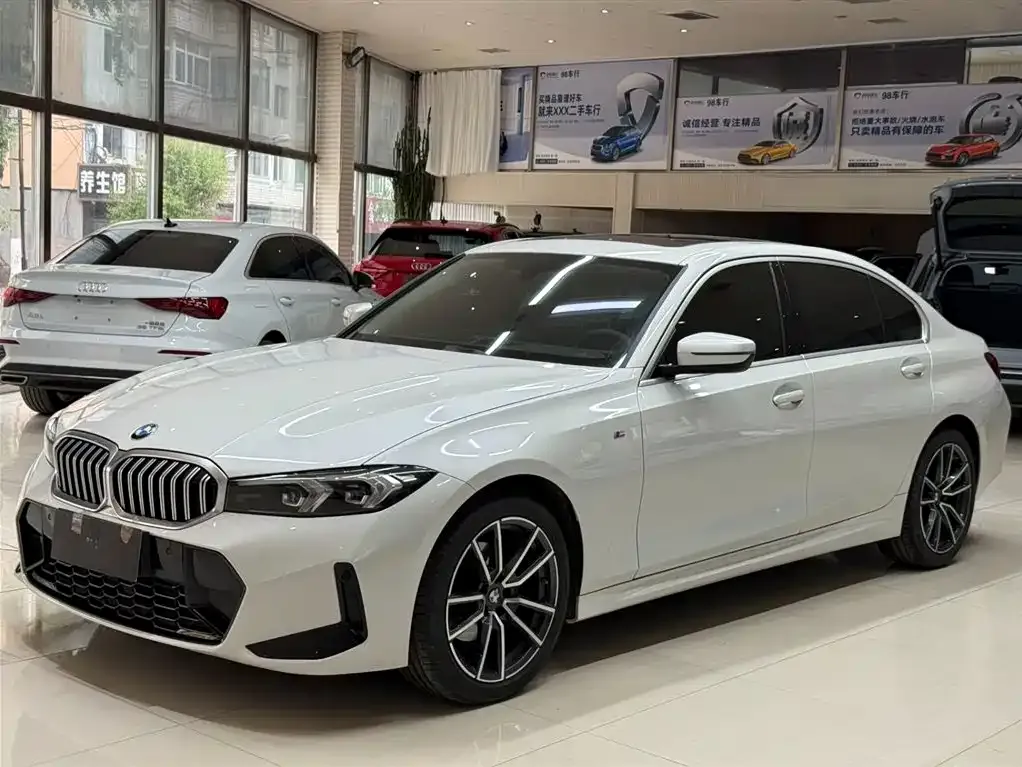 BMW 3 Series — фото 1