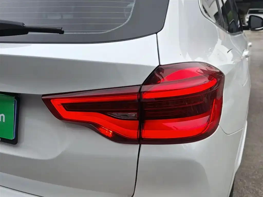 BMW X3 — фото 5