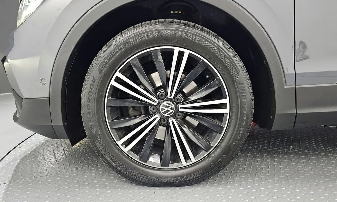 Volkswagen Tiguan 2021 из KR, фото 7