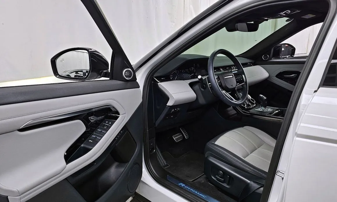 Land Rover Range Rover Evoque 2023 из KR, фото 9