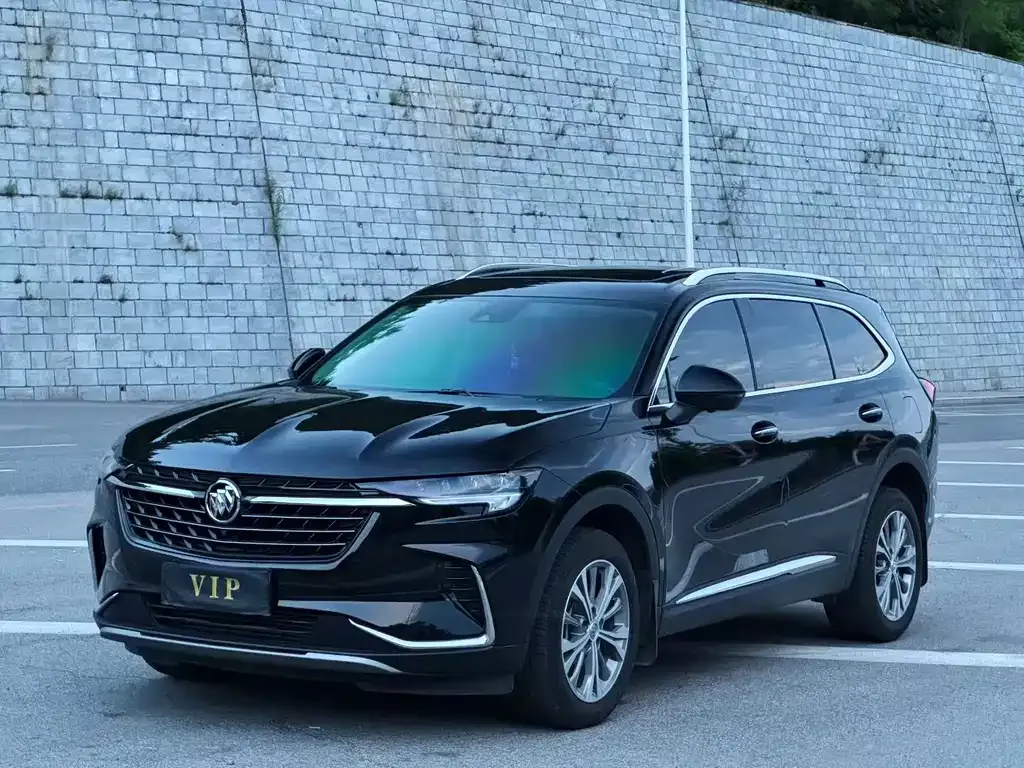 Buick Envision Plus — фото 1