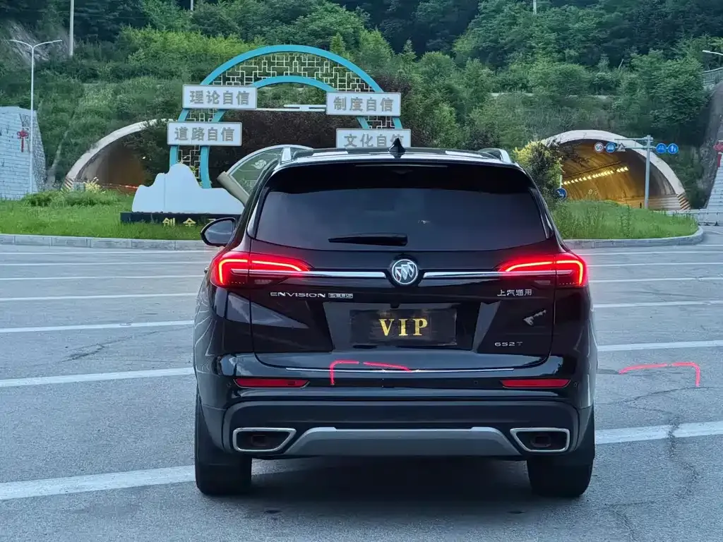 Buick Envision Plus — фото 4