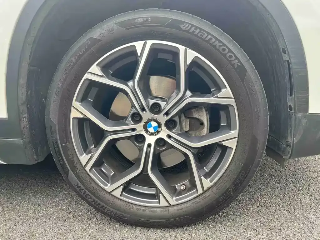 BMW X1 2021 из CN, фото 8