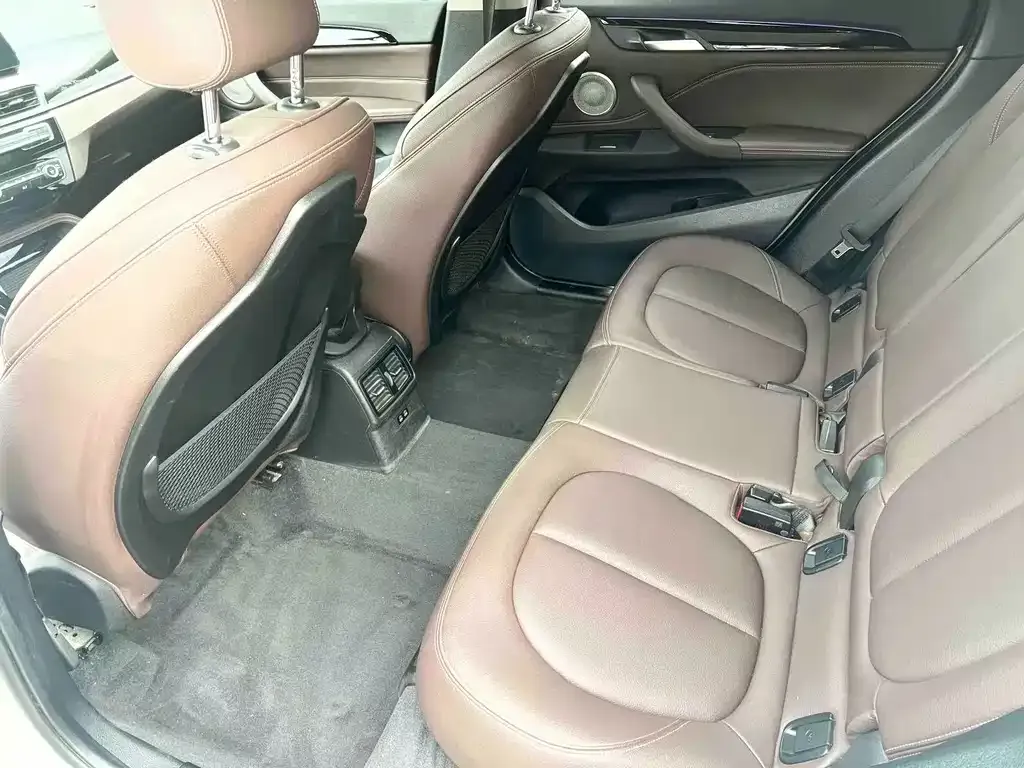 BMW X1 2021 из CN, фото 5