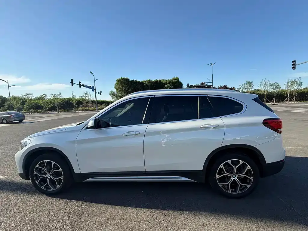 BMW X1 2023 из CN, фото 4