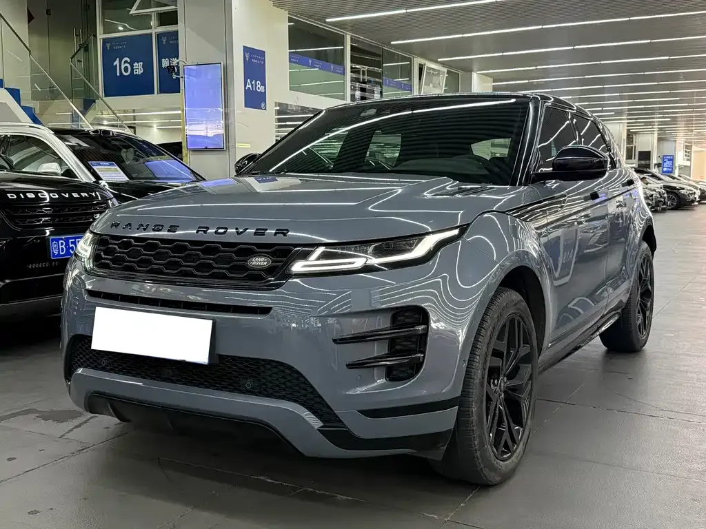 Land Rover Evoque — фото 1