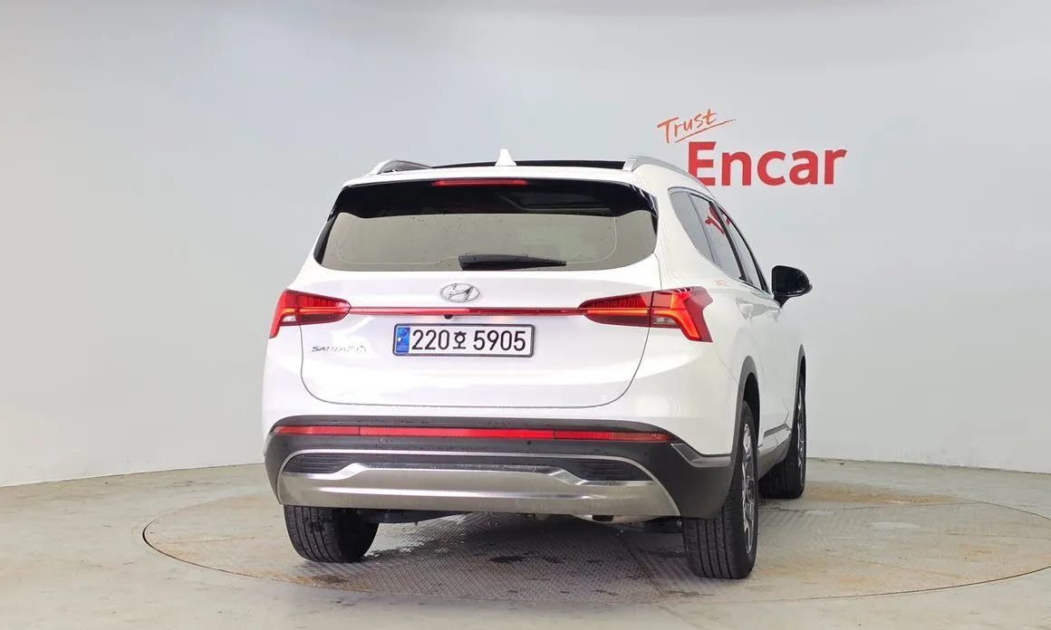 Hyundai Santafe 2023 из KR, фото 2