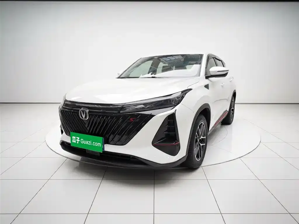 Changan CS75PLUS — фото 1
