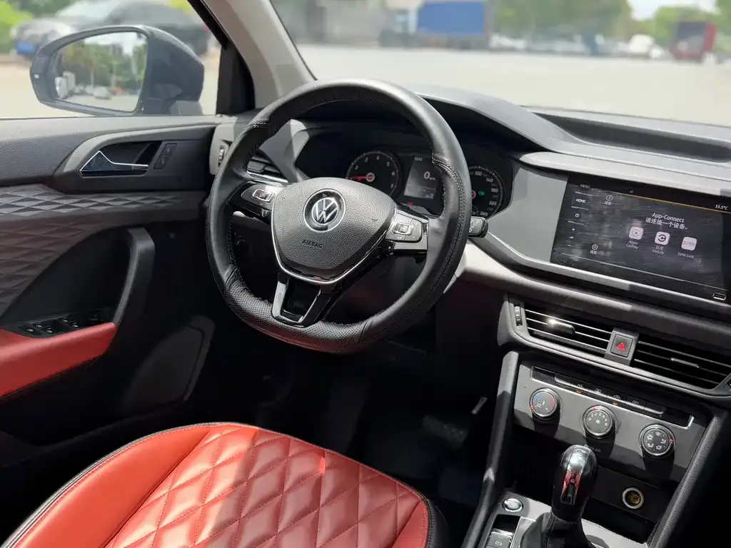 Volkswagen Tharu 2021 из CN, фото 8