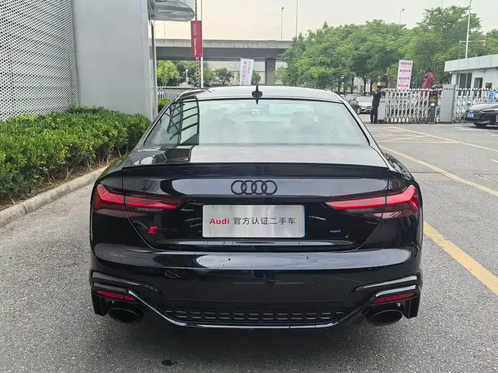 Audi RS 5 — фото 8