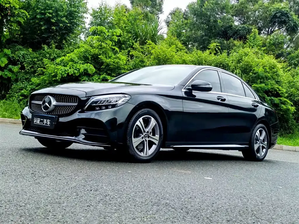 Mercedes-Benz C-Class — фото 1