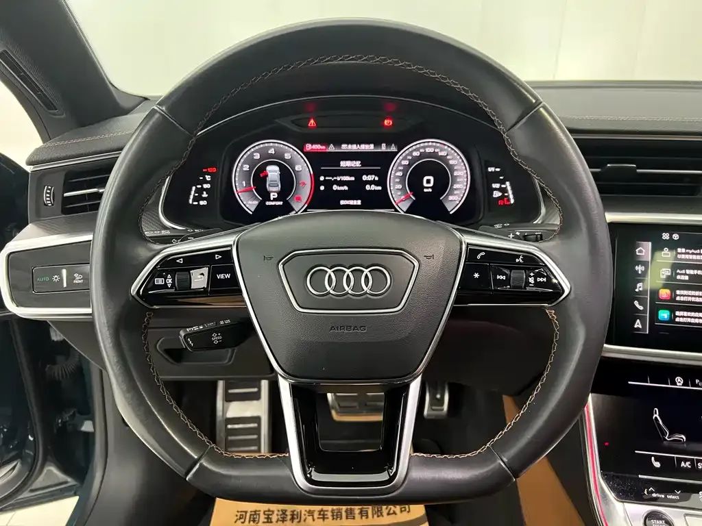 Audi A7L — фото 8