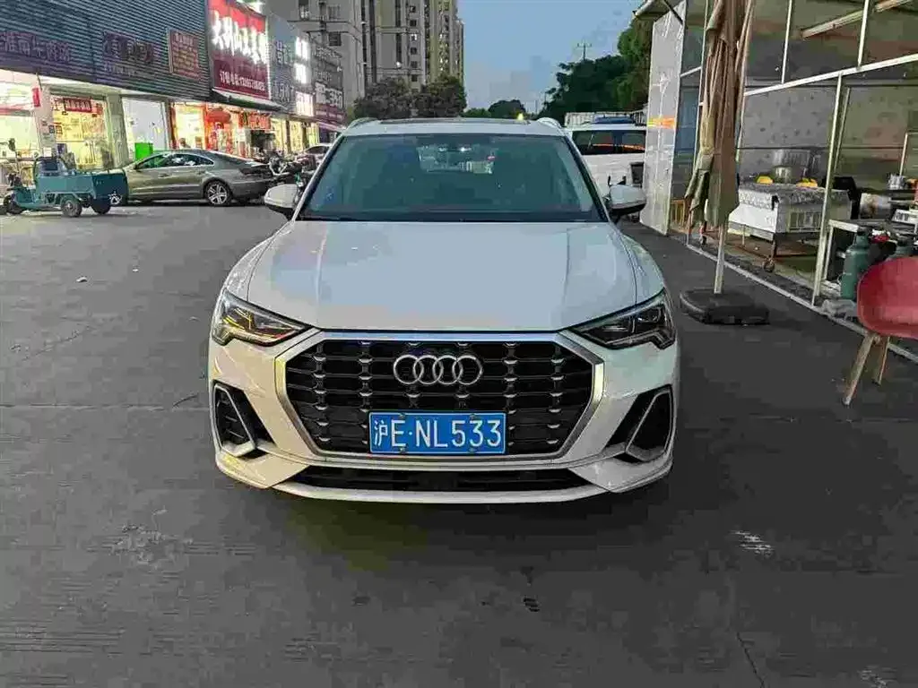 Audi Q3 — фото 9