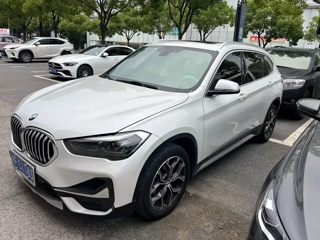 BMW X1 2021 из CN, фото 8