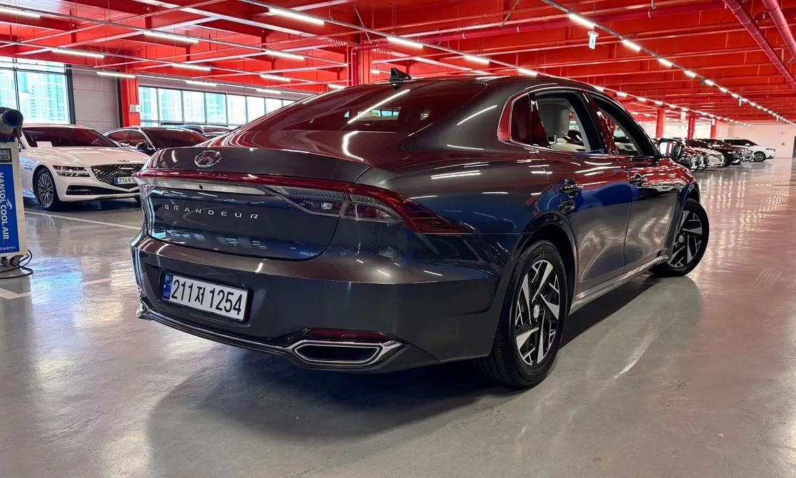 Hyundai Grandeur 2022 из KR, фото 7