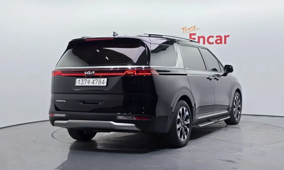 Kia Carnival 2023 из KR, фото 3