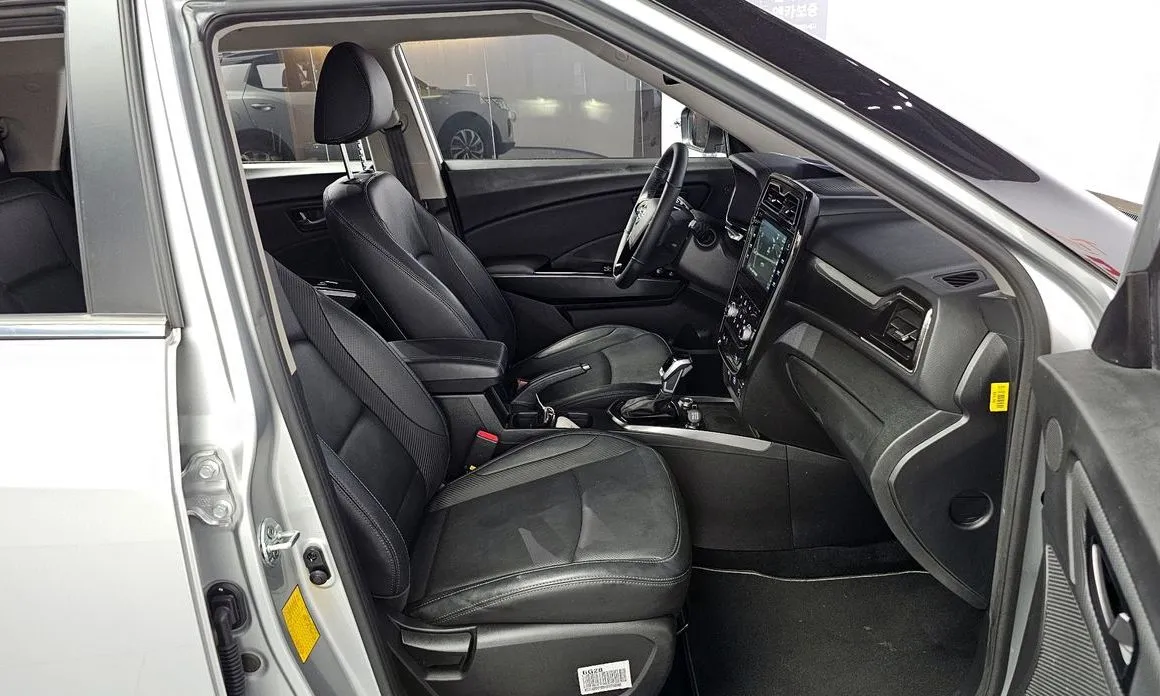 KG Mobility (Ssangyong) TIBOLI 2021 из KR, фото 7