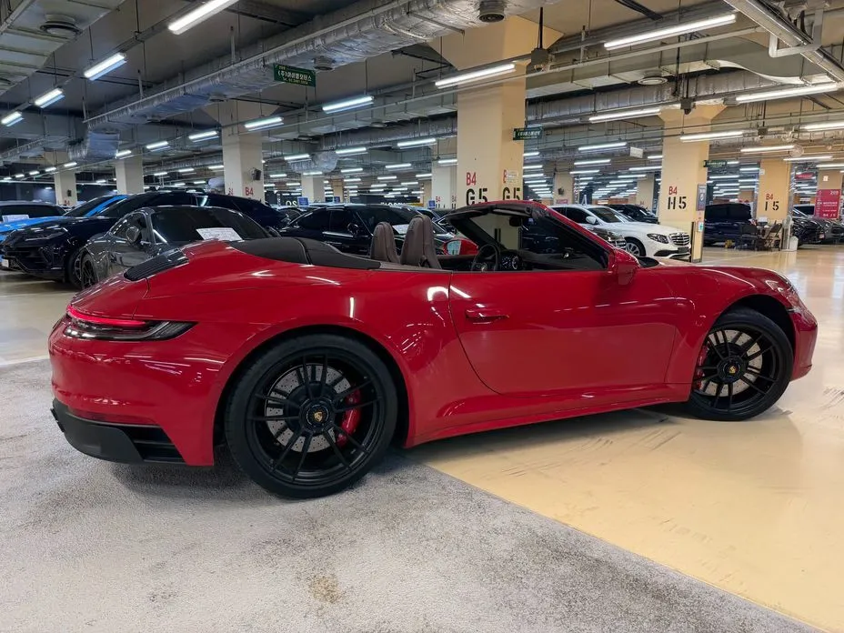 Porsche 911 2022 из KR, фото 10