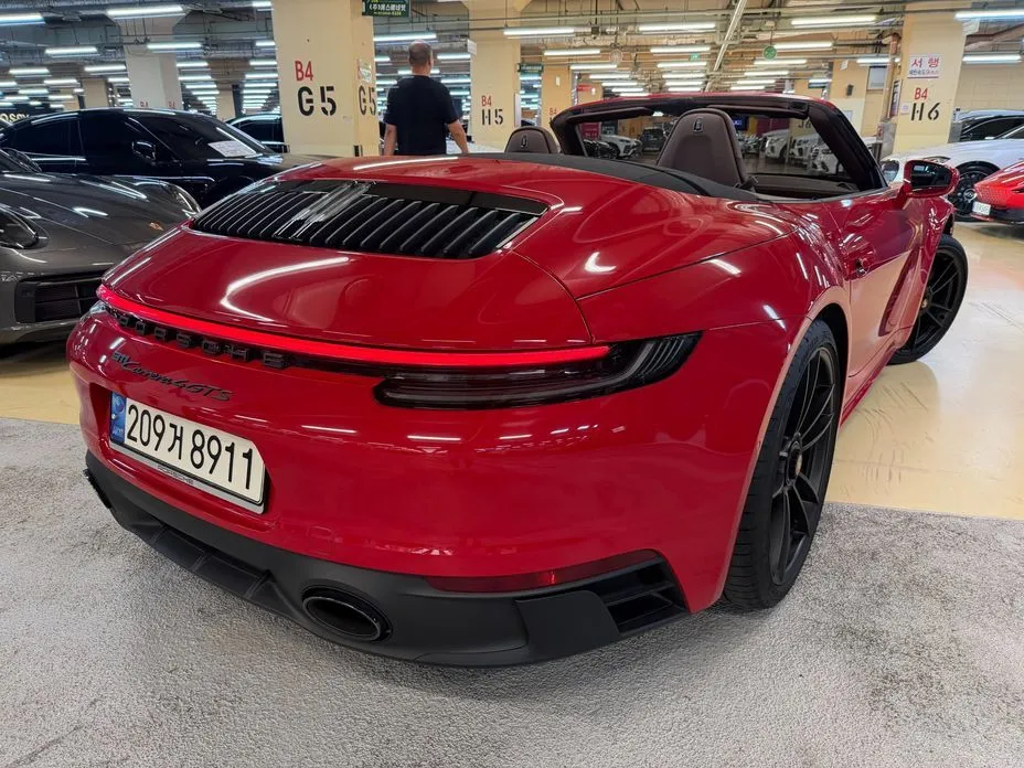 Porsche 911 2022 из KR, фото 5