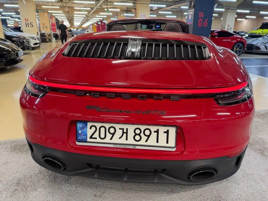 Porsche 911 2022 из KR, фото 2