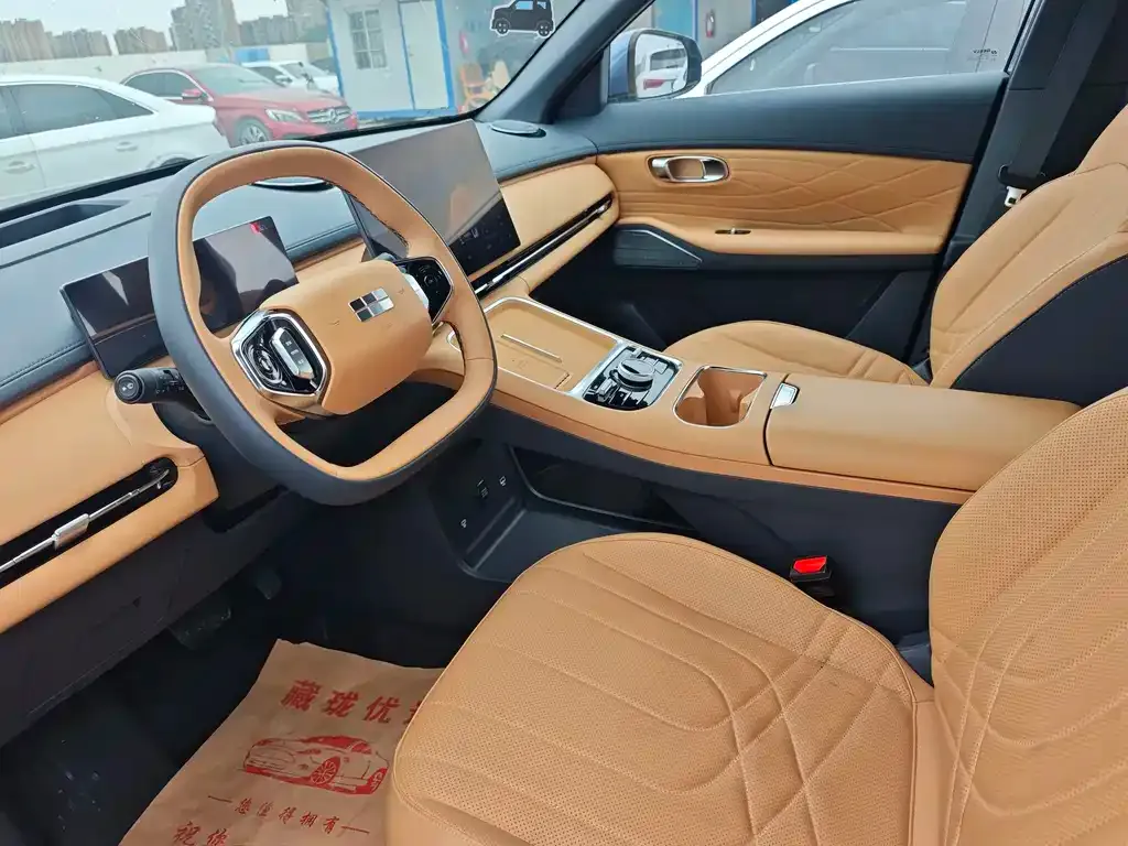 Geely Galaxy Xingjian 7 2025 из CN, фото 2