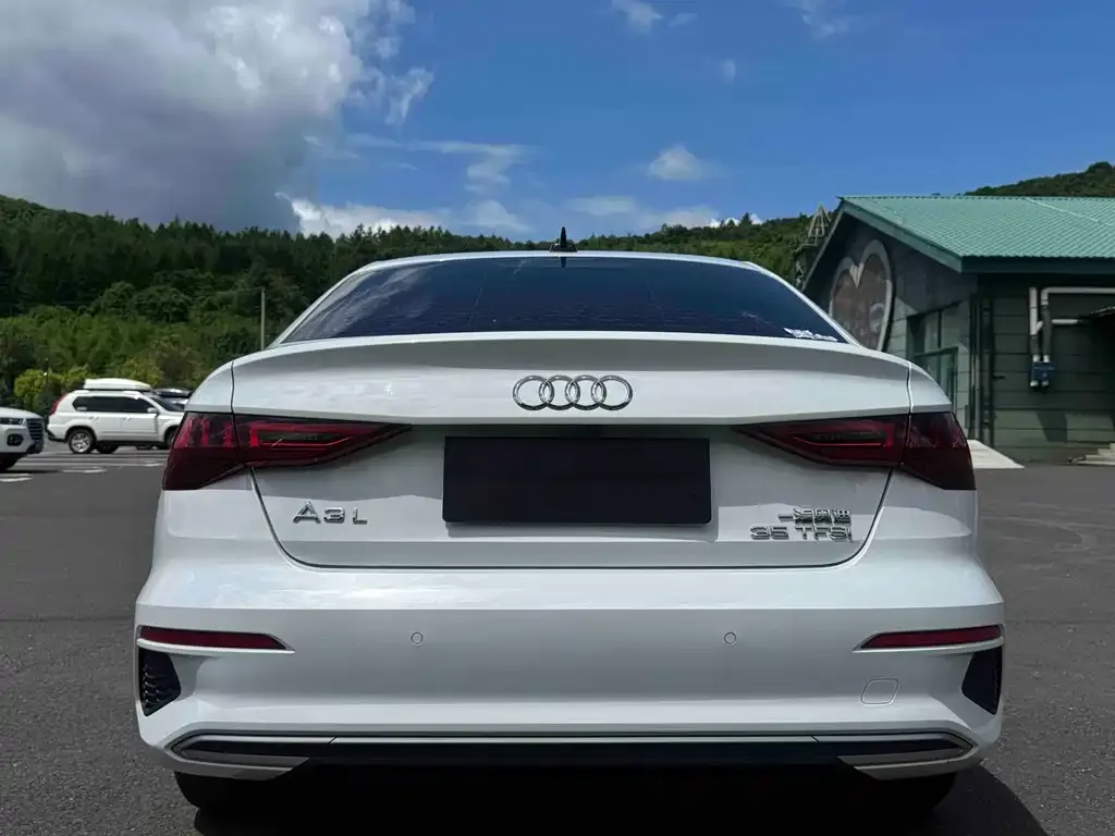 Audi A3 — фото 2