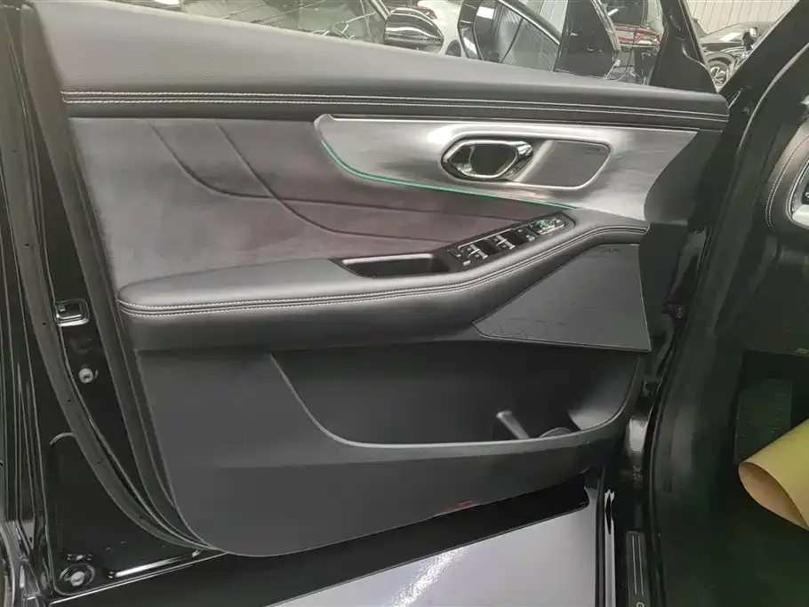 GAC Motor Trumpchi ES9 — фото 2