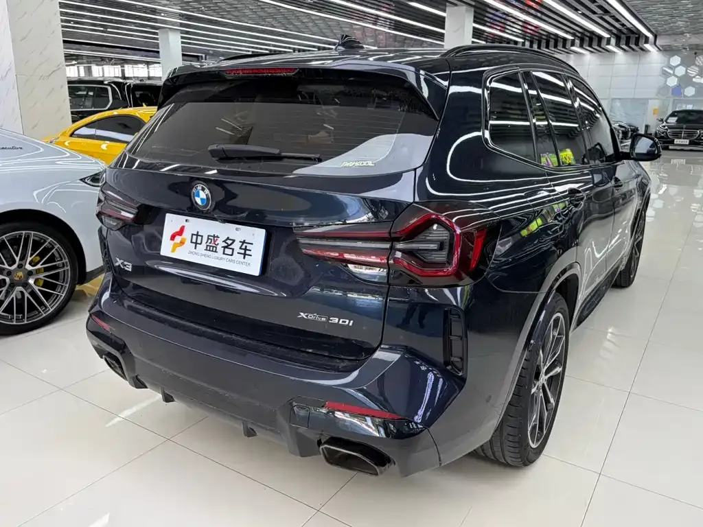 BMW X3 — фото 10