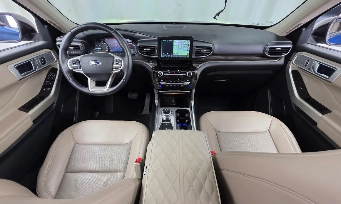Ford Explorer 2021 из KR, фото 6