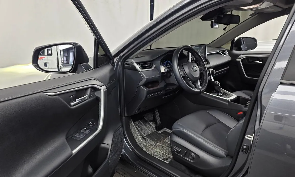 Toyota RAV4 2025 из KR, фото 8