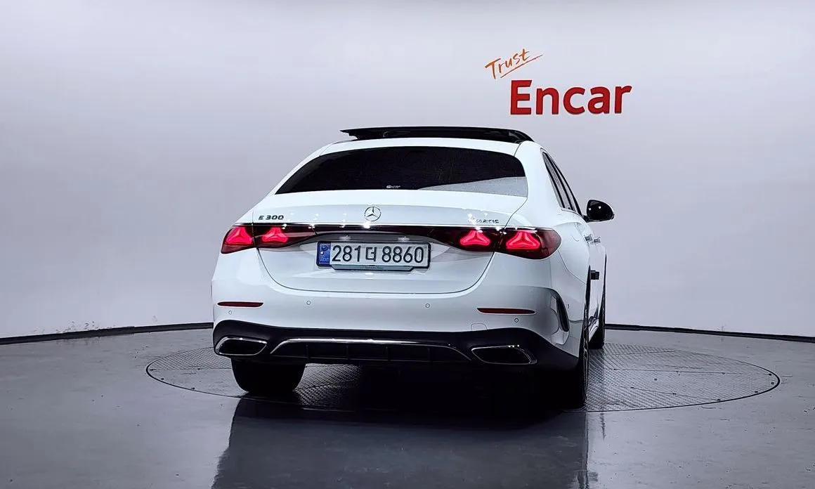 Mercedes-Benz E-Class 2024 из KR, фото 2