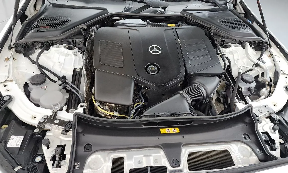 Mercedes-Benz E-Class 2024 из KR, фото 8