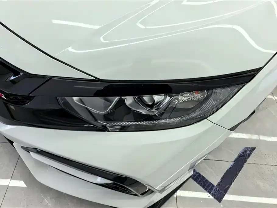 Honda Civic — фото 7