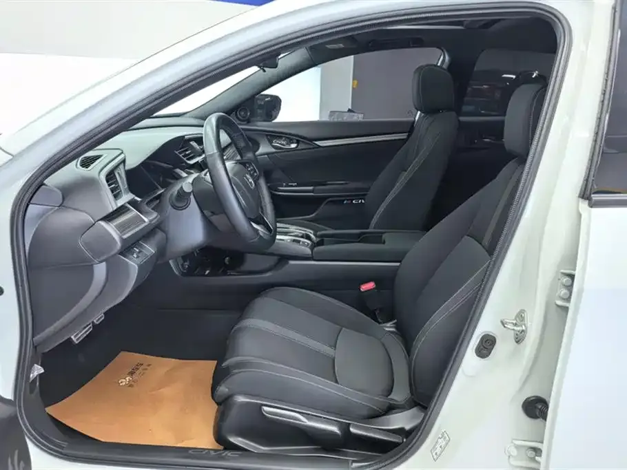 Honda Civic — фото 6