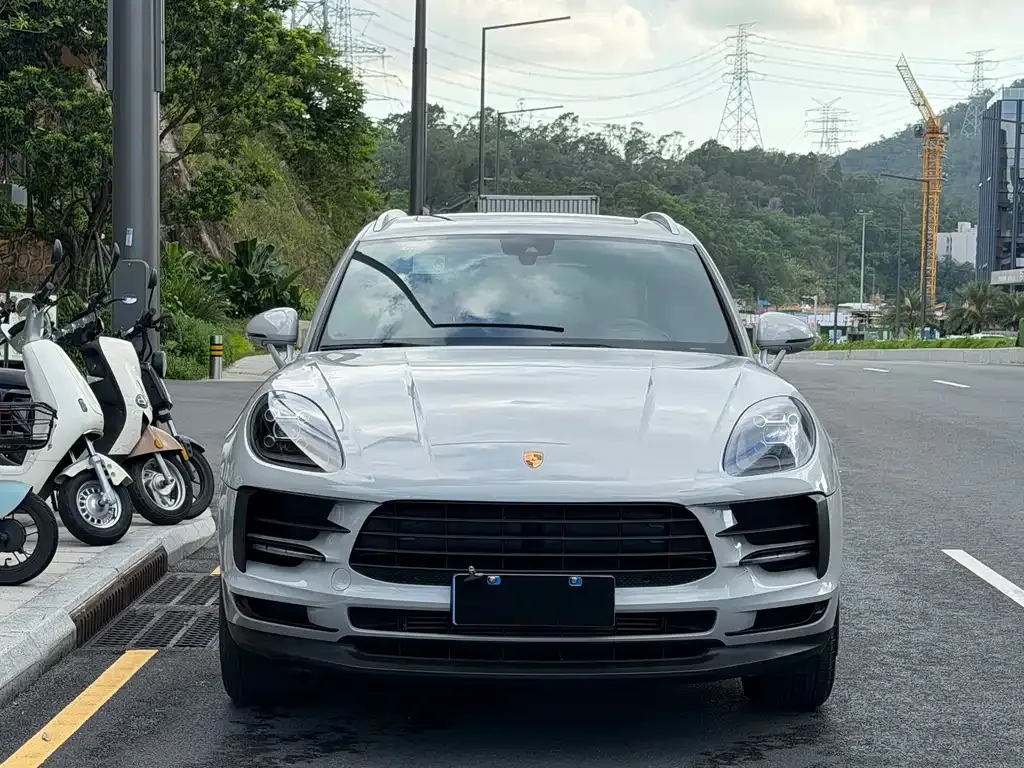 Porsche Macan — фото 10