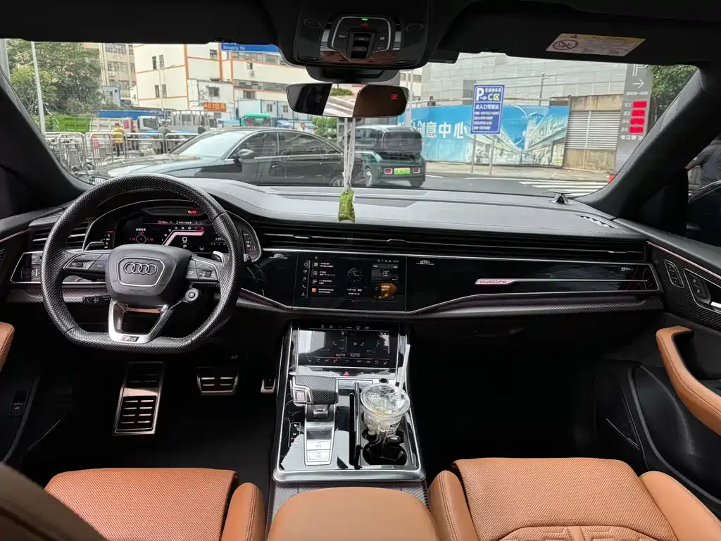 Audi RS Q8 2021 из CN, фото 7