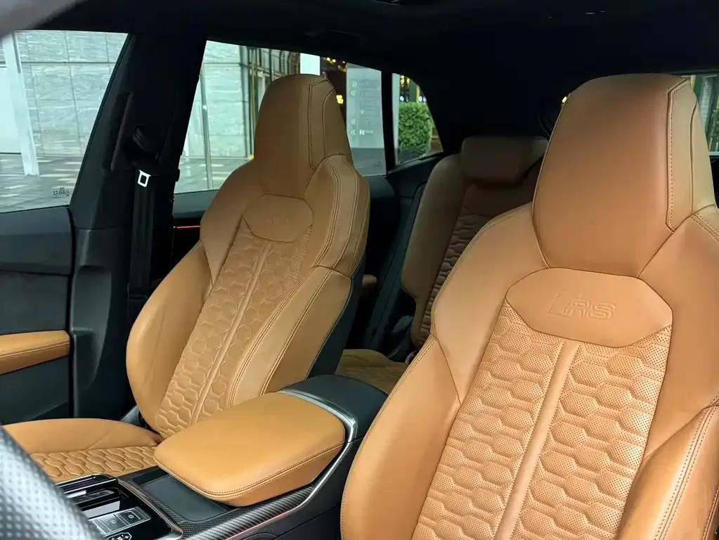 Audi RS Q8 2021 из CN, фото 3